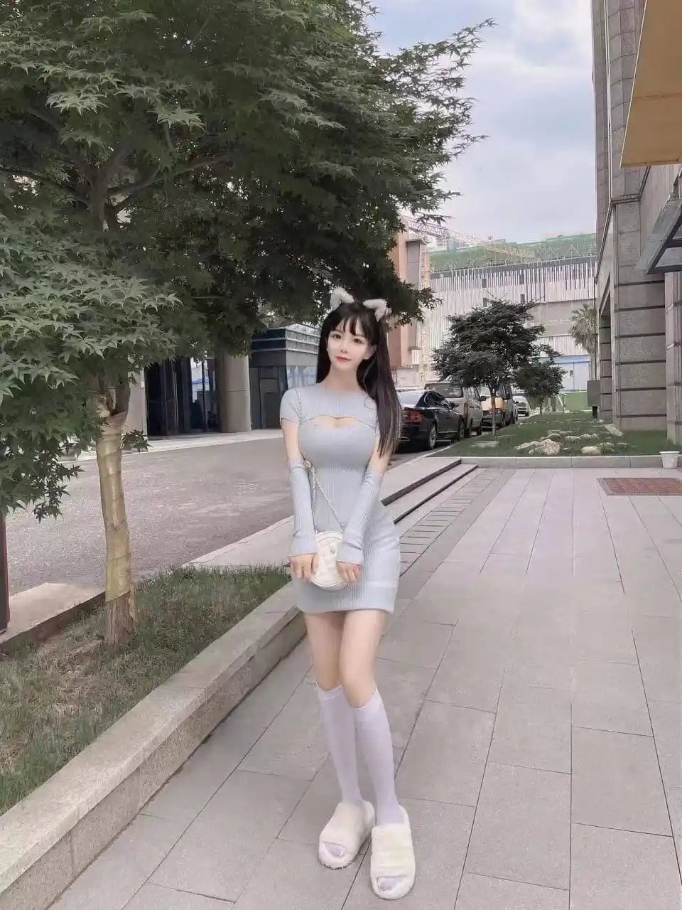 2.webp